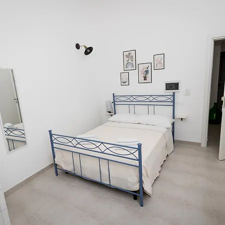 Le Dimore Di Nonna Nina Taviano (Lecce)