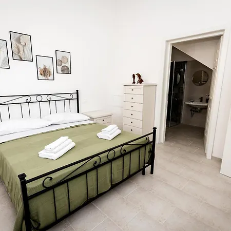 Le Dimore Di Nonna Nina Ferienhaus Taviano (Lecce)